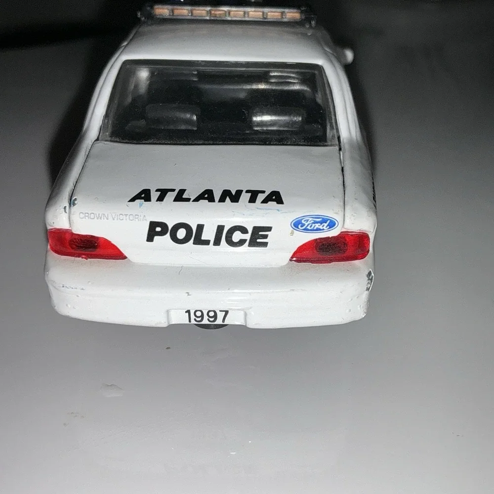 Road Champs Collectible Series #1 Atlanta Georgia Police Car Diecast Weed & Seed